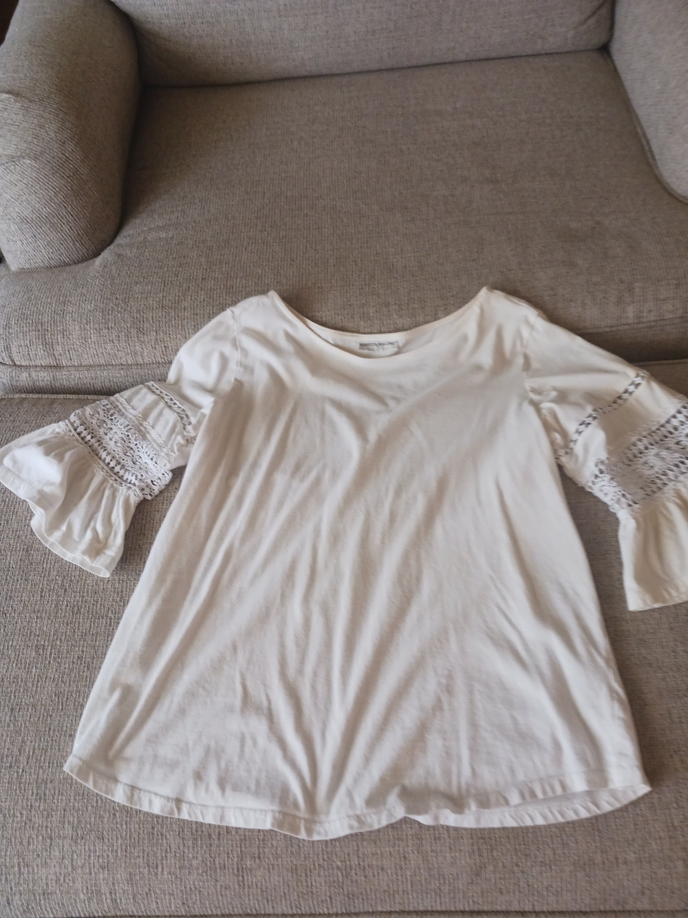 Rebecca Malone Cream Bell-Sleeve Crochet-Detail Tunic